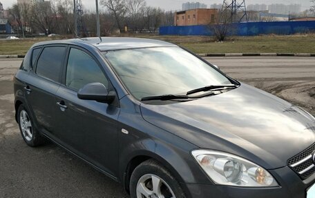 KIA cee'd I рестайлинг, 2009 год, 700 000 рублей, 9 фотография