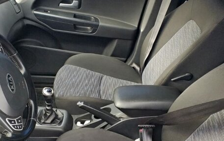 KIA cee'd I рестайлинг, 2009 год, 700 000 рублей, 11 фотография