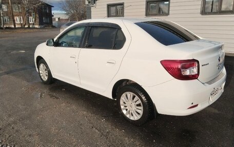 Renault Logan II, 2017 год, 830 000 рублей, 5 фотография