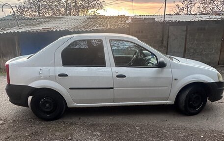 Renault Logan I, 2015 год, 410 000 рублей, 7 фотография