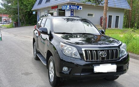 Toyota Land Cruiser Prado 150 рестайлинг 2, 2011 год, 2 300 000 рублей, 12 фотография