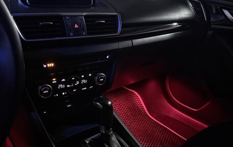 Mazda 3, 2014 год, 1 500 000 рублей, 11 фотография