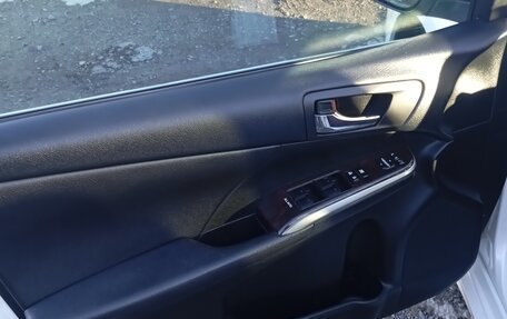 Toyota Camry, 2015 год, 2 250 000 рублей, 18 фотография