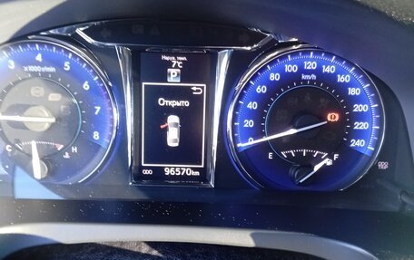 Toyota Camry, 2015 год, 2 250 000 рублей, 21 фотография