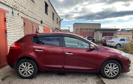 Renault Megane III, 2014 год, 800 000 рублей, 2 фотография