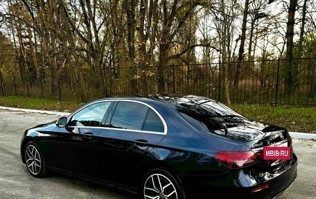 Mercedes-Benz E-Класс, 2020 год, 4 470 000 рублей, 5 фотография