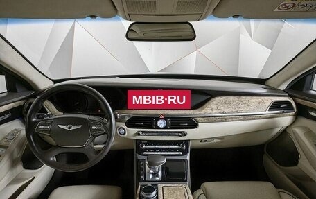 Genesis G90 I рестайлинг, 2017 год, 2 287 000 рублей, 12 фотография