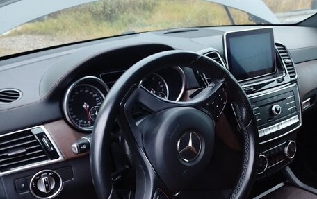 Mercedes-Benz GLE, 2015 год, 3 290 000 рублей, 10 фотография