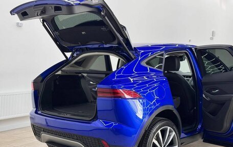 Jaguar E-Pace, 2019 год, 3 220 000 рублей, 8 фотография