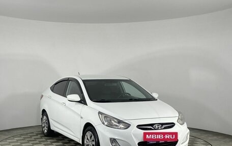 Hyundai Solaris II рестайлинг, 2013 год, 780 000 рублей, 2 фотография