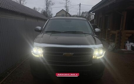 Chevrolet Tahoe III, 2008 год, 1 670 000 рублей, 2 фотография