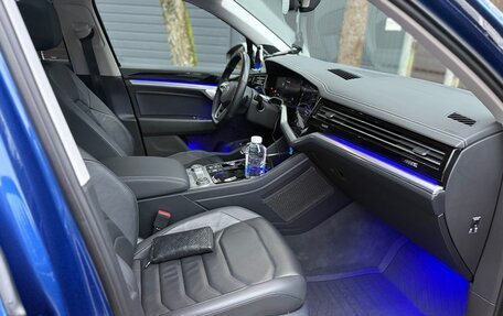 Volkswagen Touareg III, 2020 год, 5 500 000 рублей, 5 фотография