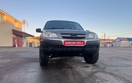 Chevrolet Niva I рестайлинг, 2017 год, 770 000 рублей, 1 фотография