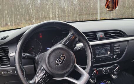 KIA Rio III рестайлинг, 2017 год, 1 280 000 рублей, 6 фотография