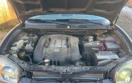 Hyundai Santa Fe III рестайлинг, 2004 год, 390 000 рублей, 2 фотография