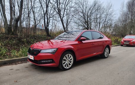 Skoda Superb III рестайлинг, 2020 год, 3 200 000 рублей, 3 фотография