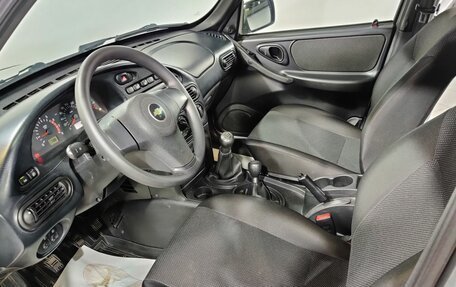 Chevrolet Niva I рестайлинг, 2016 год, 790 000 рублей, 14 фотография