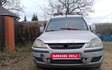 Opel Combo C, 2005 год, 275 000 рублей, 7 фотография