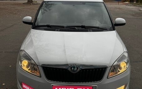 Skoda Fabia II, 2012 год, 650 000 рублей, 1 фотография