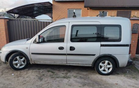 Opel Combo C, 2005 год, 275 000 рублей, 8 фотография