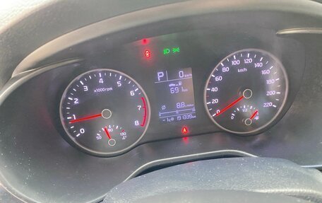 KIA Rio IV, 2018 год, 950 000 рублей, 7 фотография