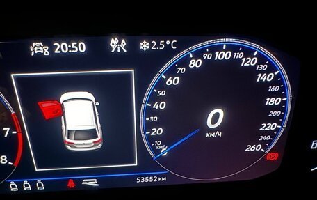 Volkswagen Tiguan II, 2021 год, 3 950 000 рублей, 12 фотография