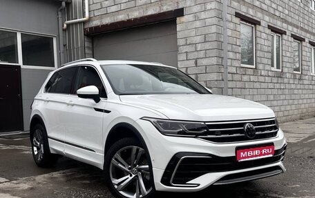 Volkswagen Tiguan II, 2021 год, 3 950 000 рублей, 1 фотография