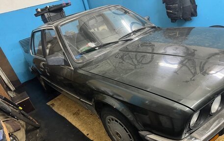 BMW 3 серия, 1985 год, 165 000 рублей, 3 фотография