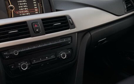 BMW 3 серия, 2013 год, 1 700 000 рублей, 14 фотография