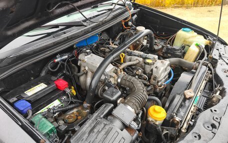 Chevrolet Tracker II, 2001 год, 400 000 рублей, 5 фотография