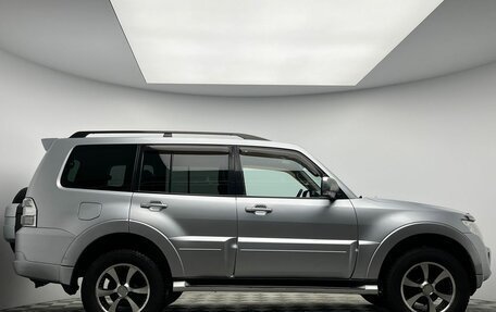 Mitsubishi Pajero IV, 2011 год, 1 790 000 рублей, 4 фотография