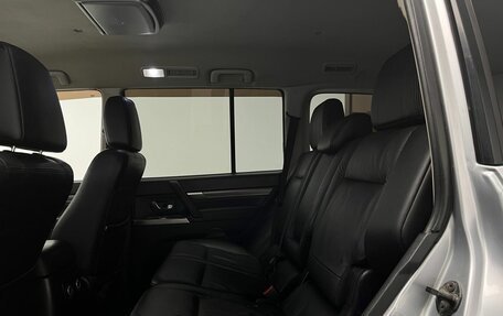 Mitsubishi Pajero IV, 2011 год, 1 790 000 рублей, 14 фотография