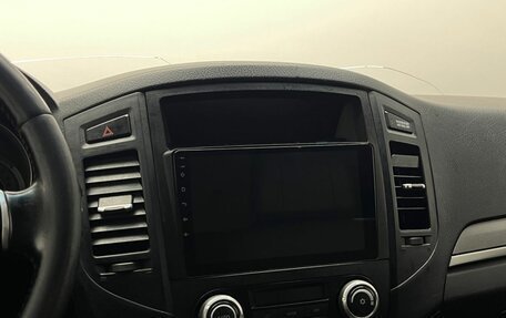 Mitsubishi Pajero IV, 2011 год, 1 790 000 рублей, 21 фотография