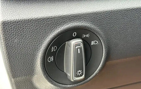 Volkswagen T-Roc I, 2021 год, 1 300 000 рублей, 12 фотография