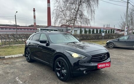 Infiniti FX II, 2012 год, 2 199 000 рублей, 3 фотография