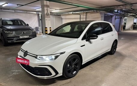 Volkswagen Golf VIII, 2021 год, 2 990 000 рублей, 7 фотография