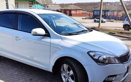 KIA cee'd I рестайлинг, 2010 год, 800 000 рублей, 2 фотография