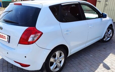 KIA cee'd I рестайлинг, 2010 год, 800 000 рублей, 4 фотография