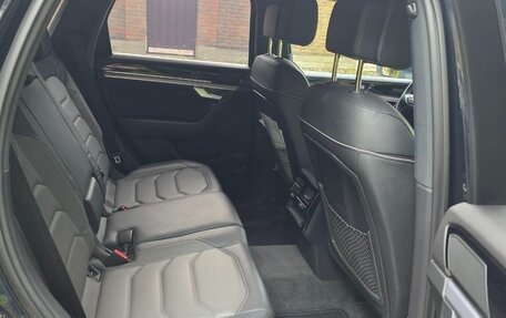 Volkswagen Touareg III, 2019 год, 5 990 000 рублей, 4 фотография