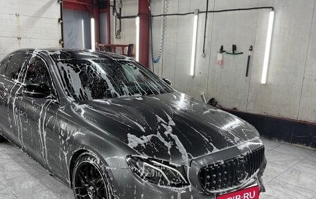 Mercedes-Benz E-Класс, 2016 год, 3 000 000 рублей, 2 фотография