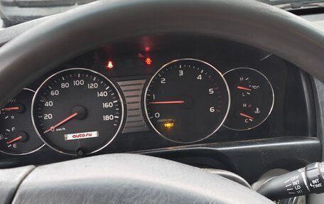 Toyota Land Cruiser 100 рестайлинг 2, 2003 год, 2 050 000 рублей, 4 фотография