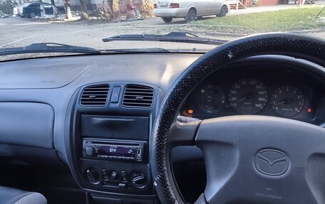 Mazda Familia, 1998 год, 200 000 рублей, 7 фотография