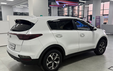 KIA Sportage IV рестайлинг, 2019 год, 2 320 000 рублей, 4 фотография