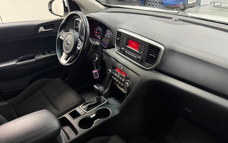 KIA Sportage IV рестайлинг, 2019 год, 2 320 000 рублей, 11 фотография