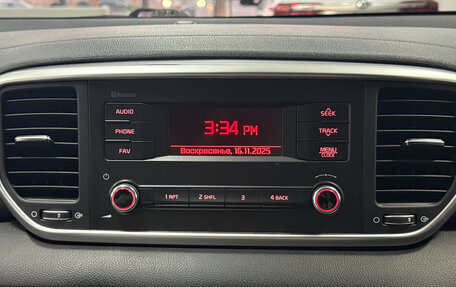 KIA Sportage IV рестайлинг, 2019 год, 2 320 000 рублей, 16 фотография