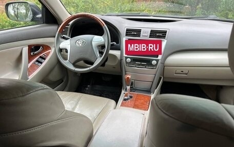 Toyota Camry, 2008 год, 900 000 рублей, 9 фотография