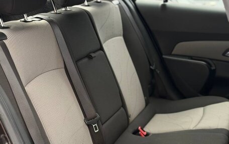 Chevrolet Cruze II, 2013 год, 690 000 рублей, 10 фотография