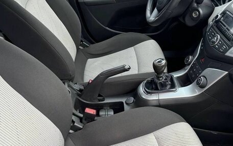 Chevrolet Cruze II, 2013 год, 690 000 рублей, 18 фотография