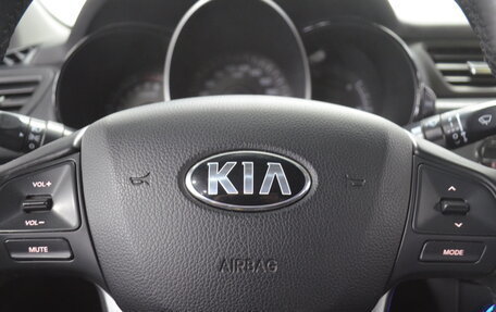 KIA Rio III рестайлинг, 2015 год, 670 000 рублей, 14 фотография