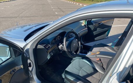 Mercedes-Benz E-Класс, 2006 год, 769 000 рублей, 12 фотография